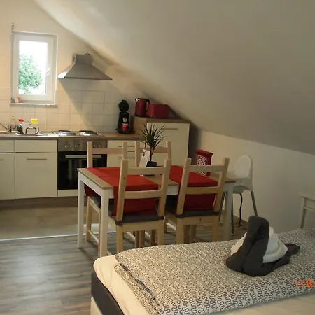 米斯塔公寓 公寓 鲁斯特