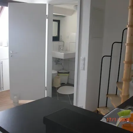 米斯塔公寓 公寓 *