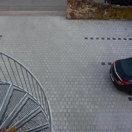 米斯塔公寓 鲁斯特